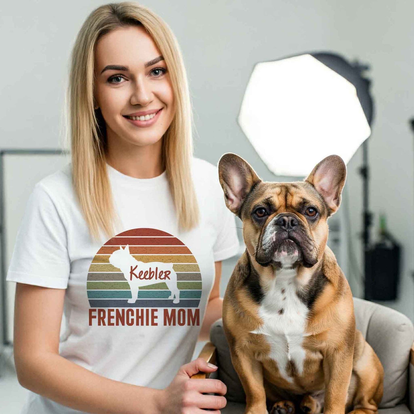 Frenchie Mom - Custom T-shirt with Frenchie Name