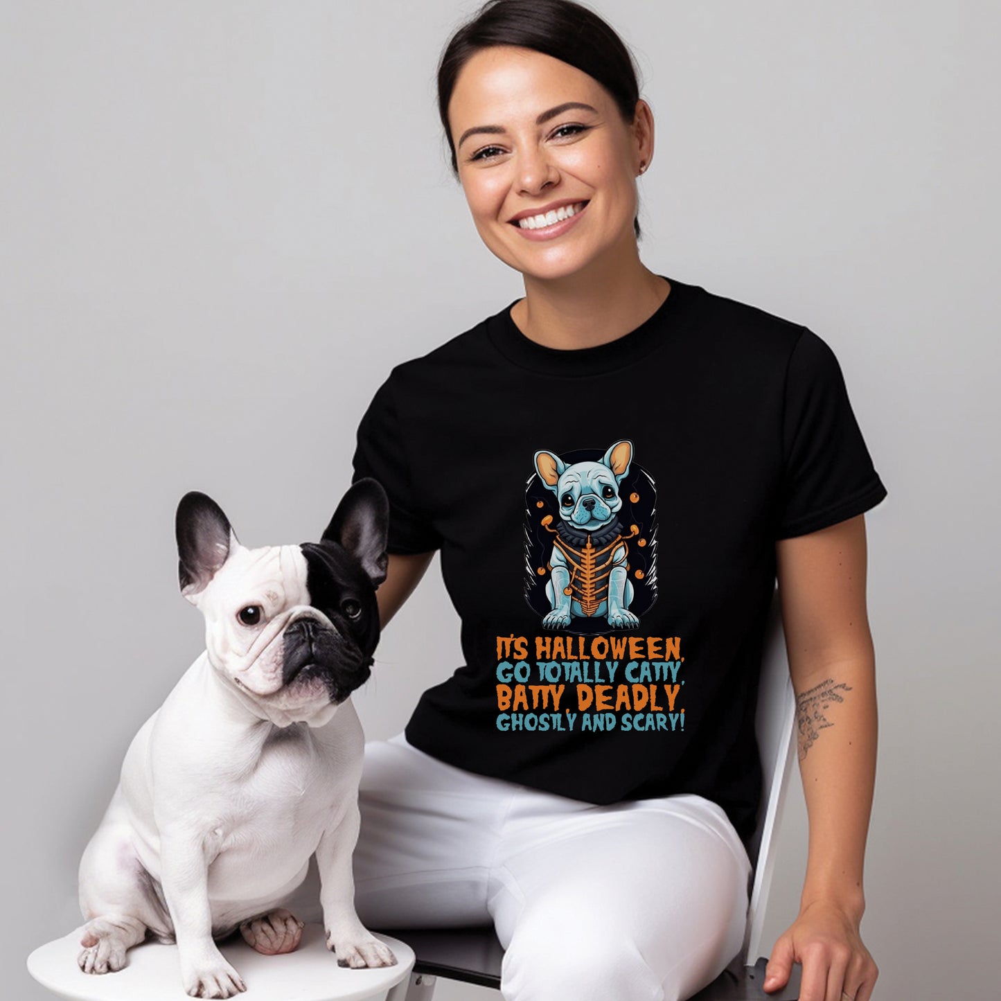 Spooktacular Halloween Bulldog - Unisex T-Shirt